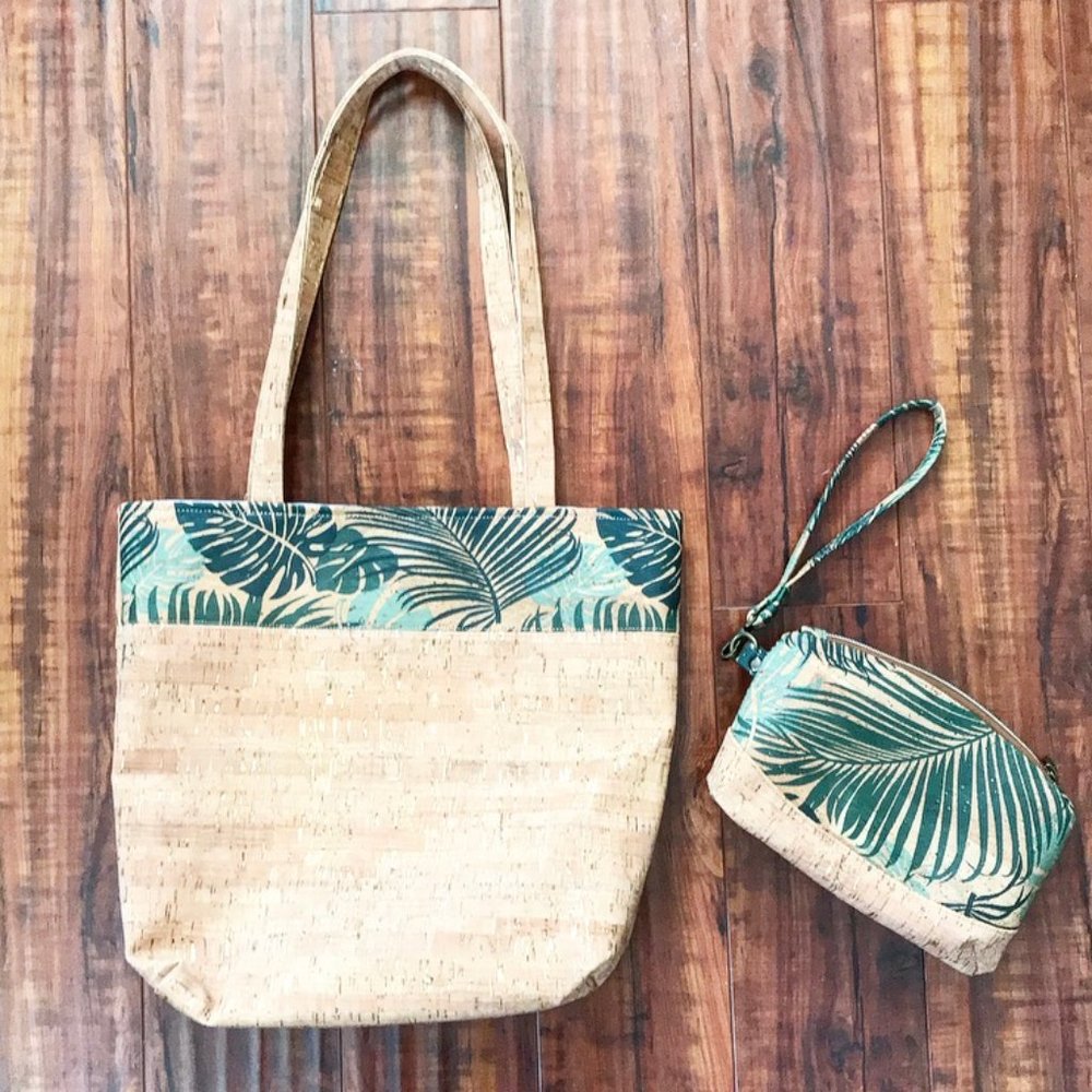 Palm Leaf Cork Tote And Wristlet Set